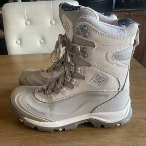 Columbia Boots